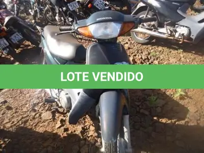 LOTE 0121 - 0121